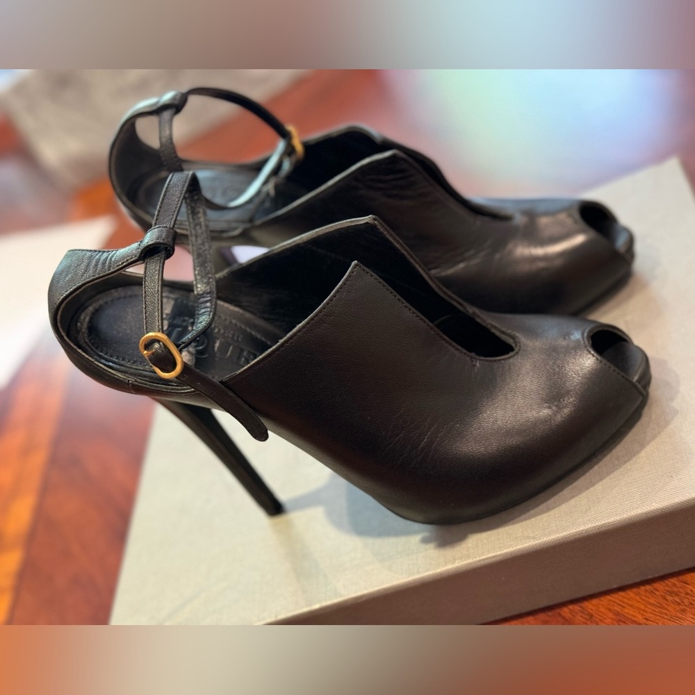 Authentic Alexander Mcqueen pumps sz EU37